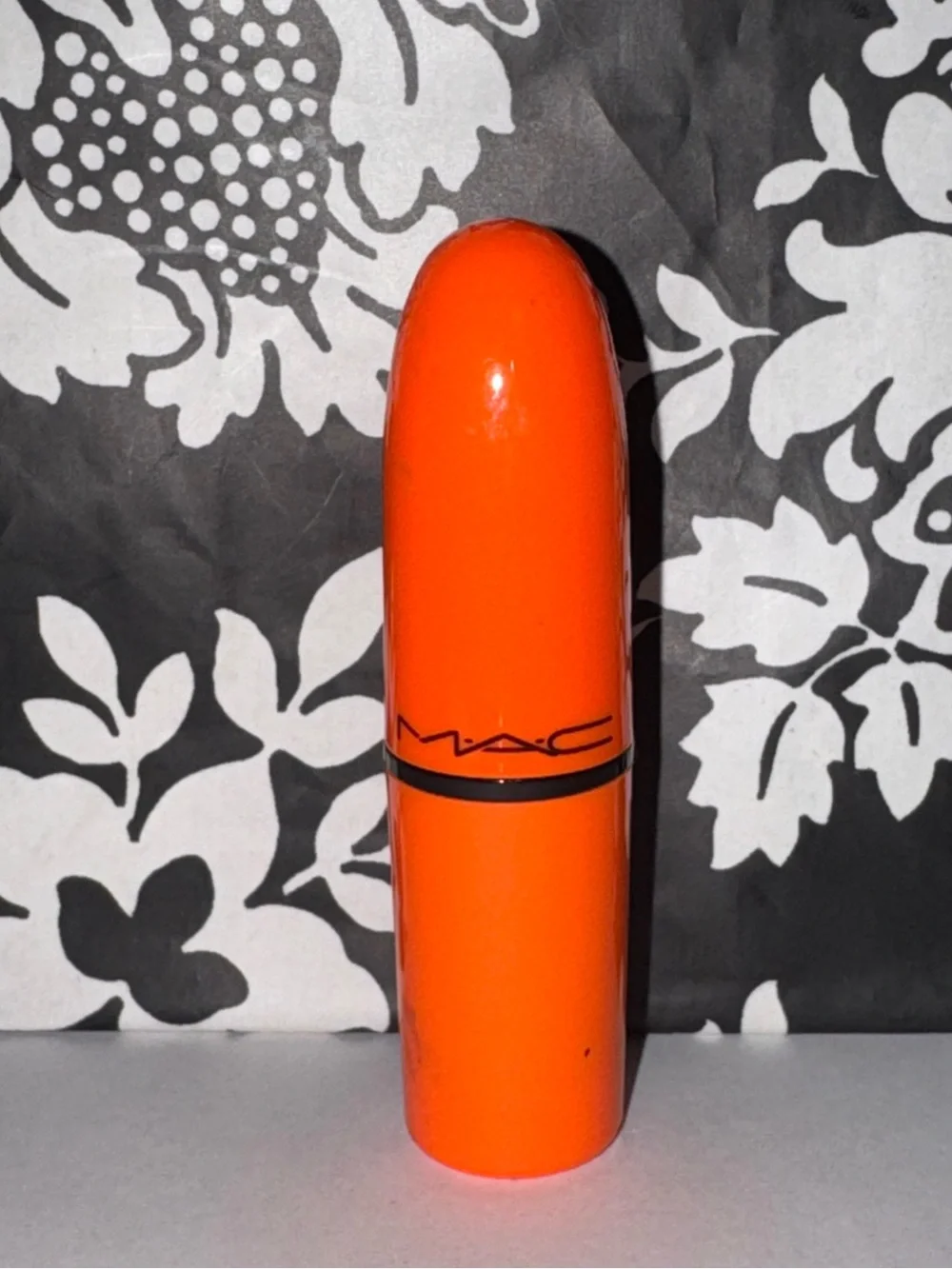 MAC Pleasureseeker Lipstick-Rare